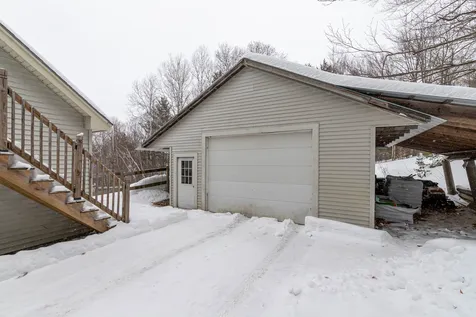 15 Manchester Drive Lebanon NH 03766