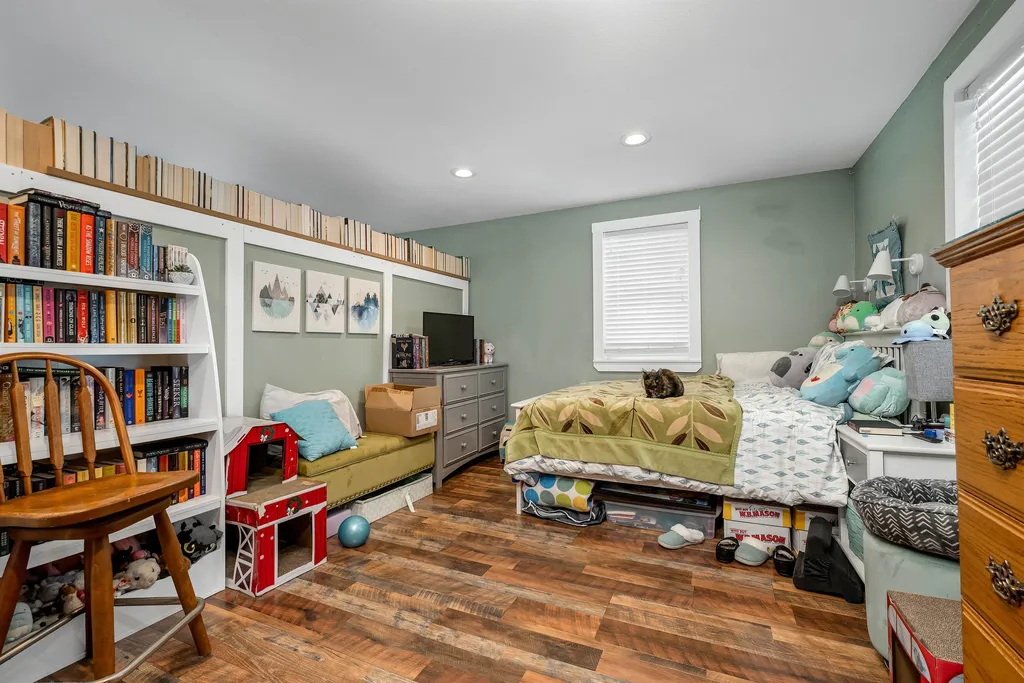 53 Walker Street Laconia NH 03246