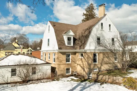 14 Whipple Avenue Laconia NH 03246