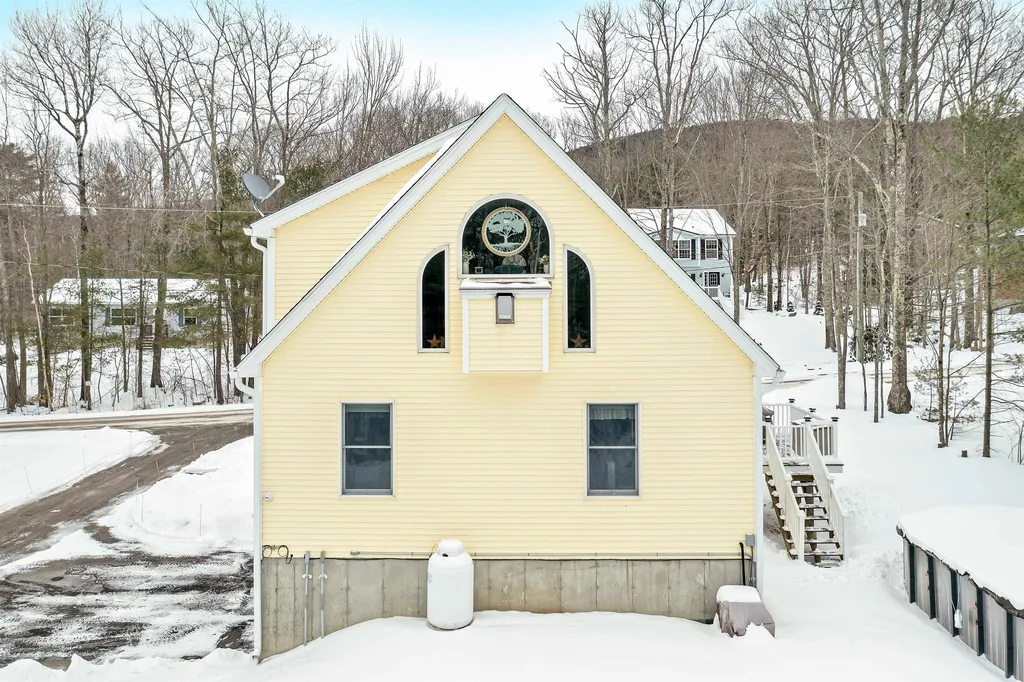 11 Saint Moritz Drive New Durham NH 03855