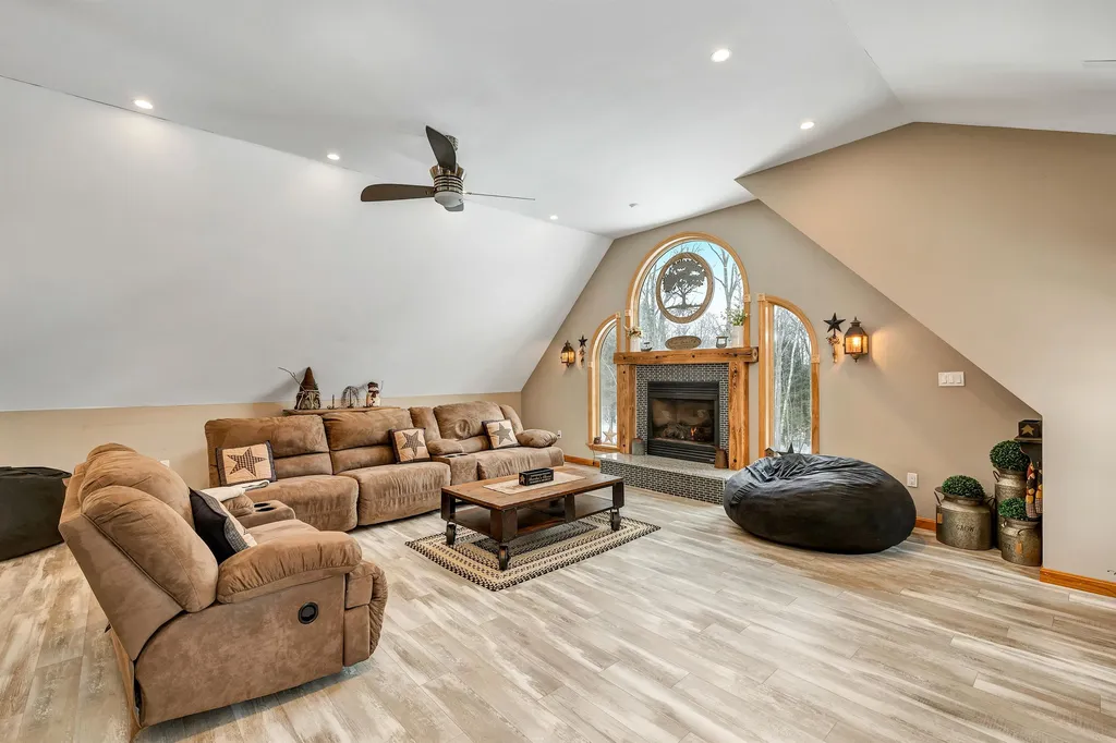11 Saint Moritz Drive New Durham NH 03855