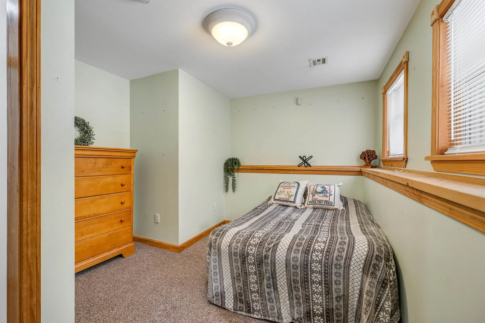 11 Saint Moritz Drive New Durham NH 03855