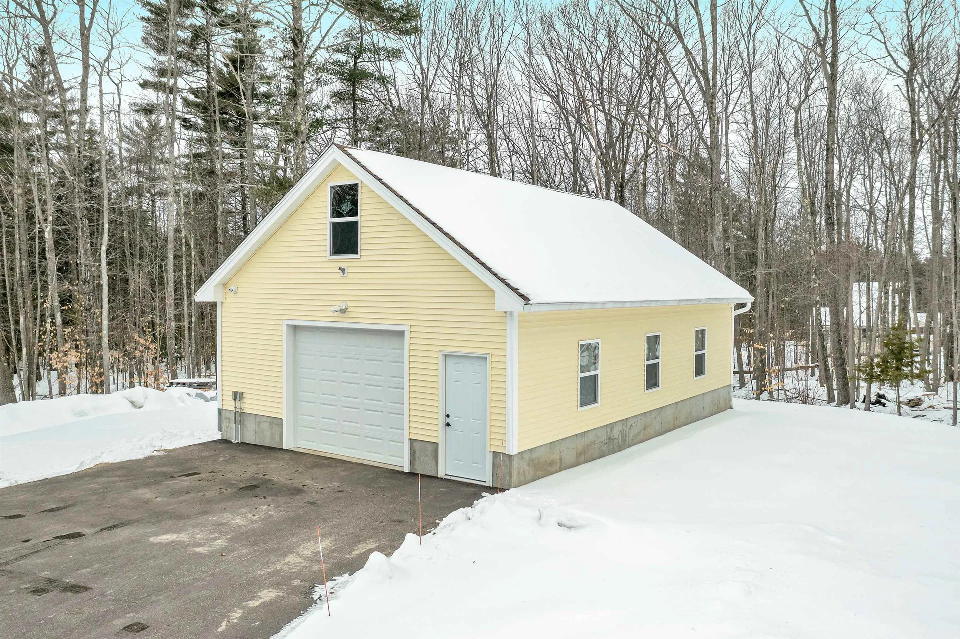 11 Saint Moritz Drive New Durham NH 03855