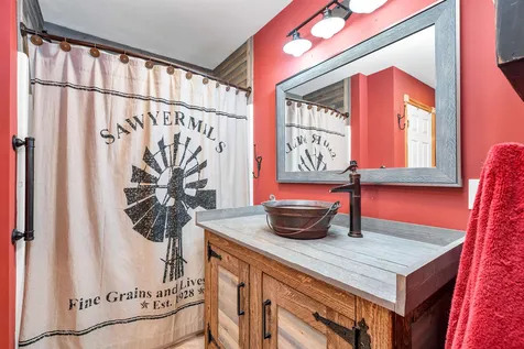 11 Saint Moritz Drive New Durham NH 03855