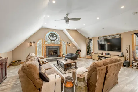 11 Saint Moritz Drive New Durham NH 03855