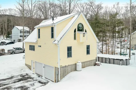 11 Saint Moritz Drive New Durham NH 03855