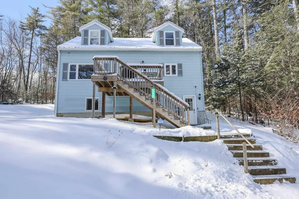 280 Long Pond Road Danville NH 03819