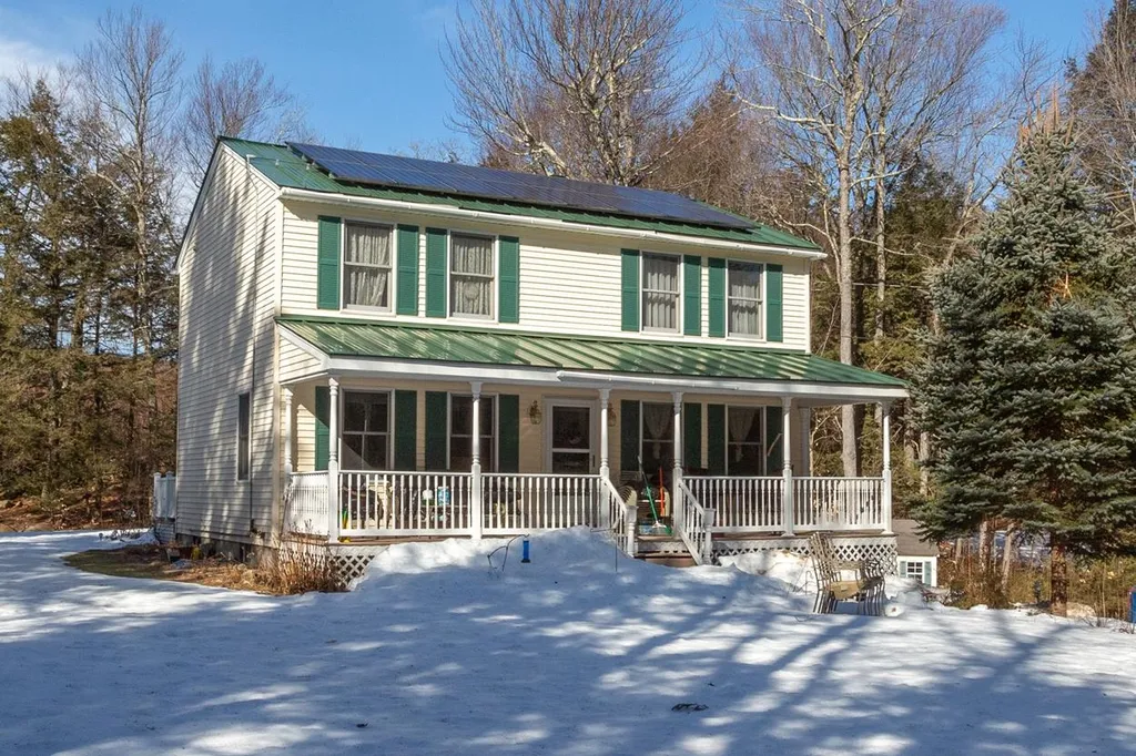 121 Irving Drive Weare NH 03281