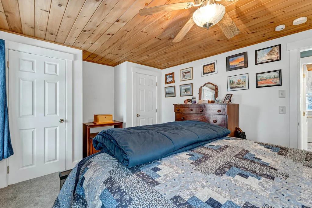 213 Cherry Hill Road Grafton NH 03240