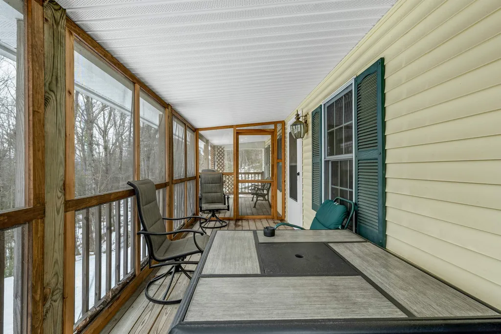 213 Cherry Hill Road Grafton NH 03240