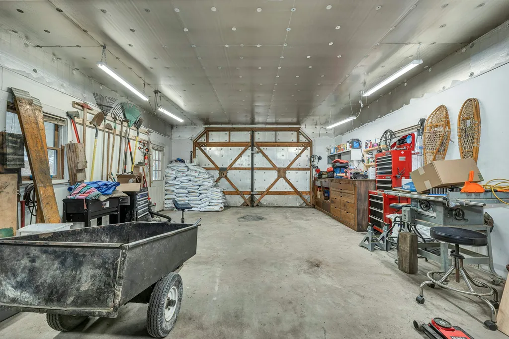 213 Cherry Hill Road Grafton NH 03240