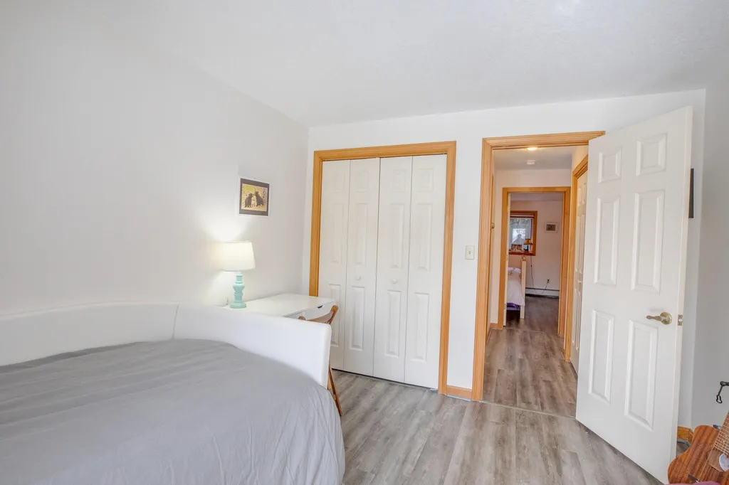 31 Pine Hill Lane Lincoln NH 03251