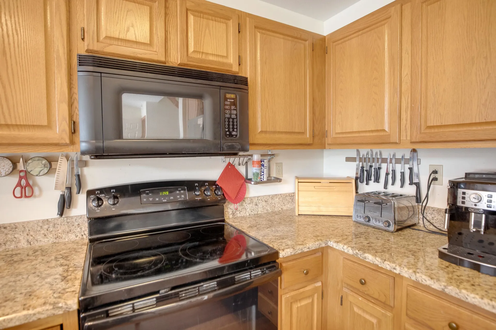 31 Pine Hill Lane Lincoln NH 03251