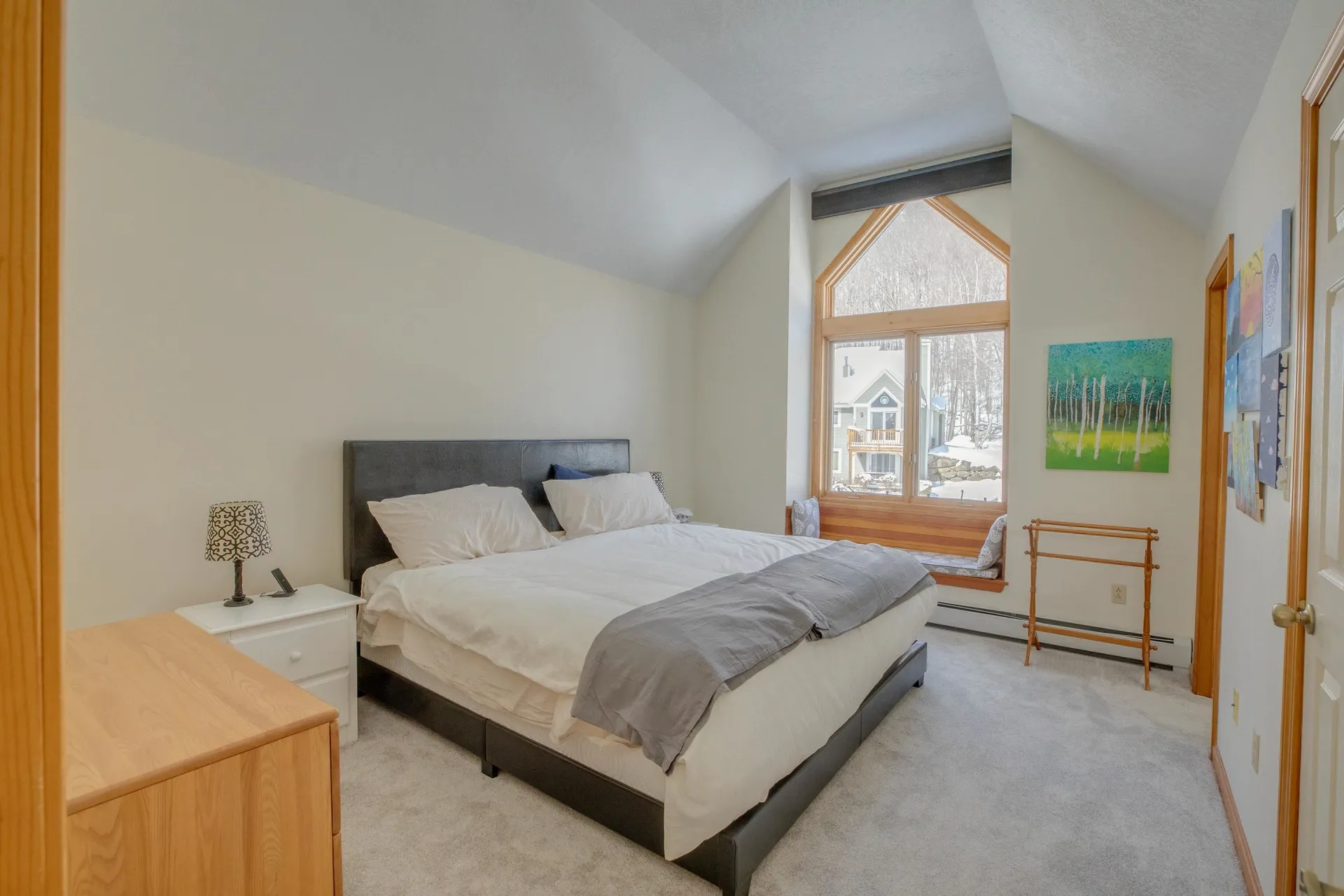 31 Pine Hill Lane Lincoln NH 03251