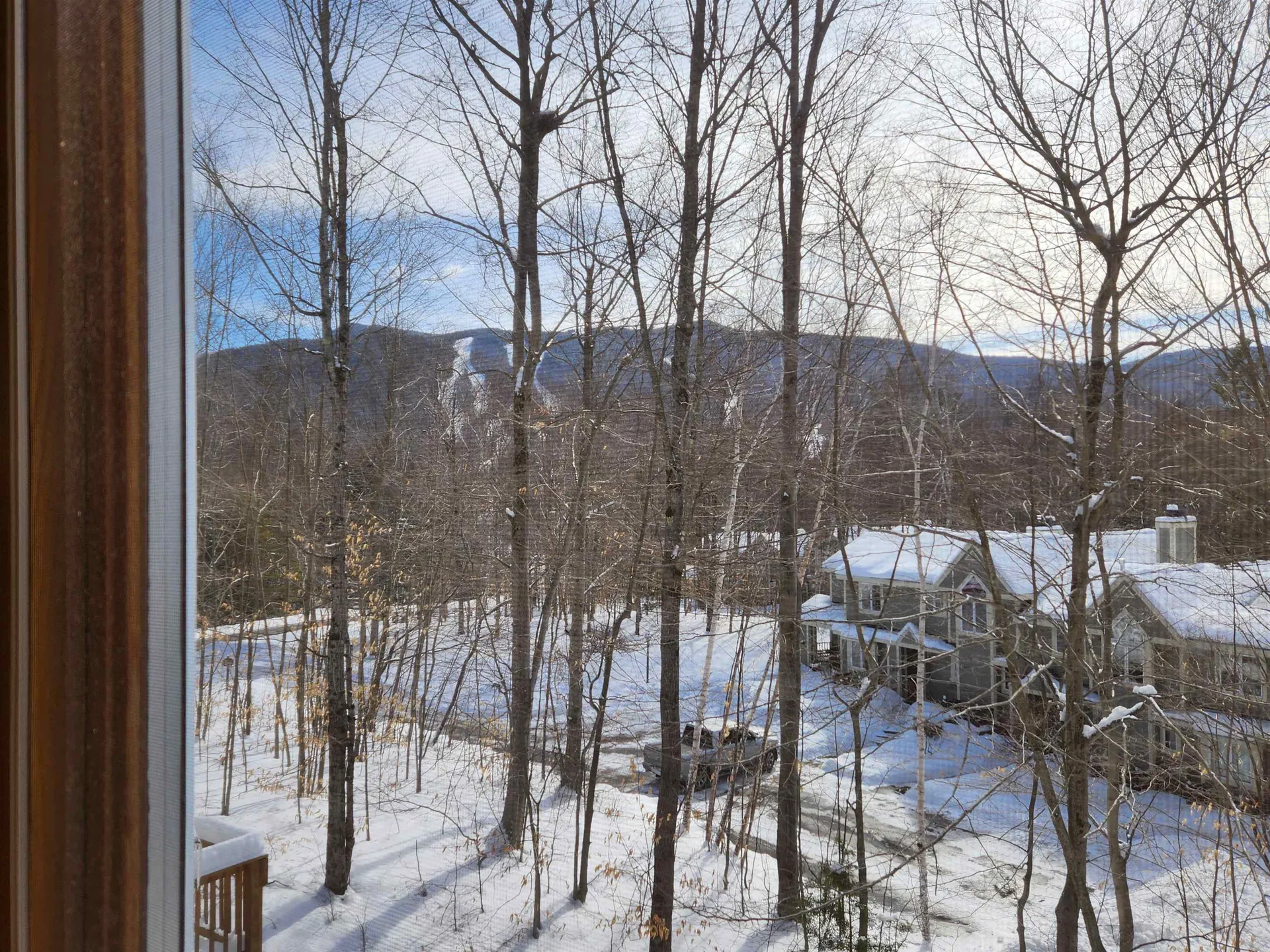 31 Pine Hill Lane Lincoln NH 03251