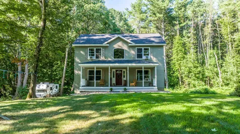 4 Nordic Lane Rollinsford NH 03869