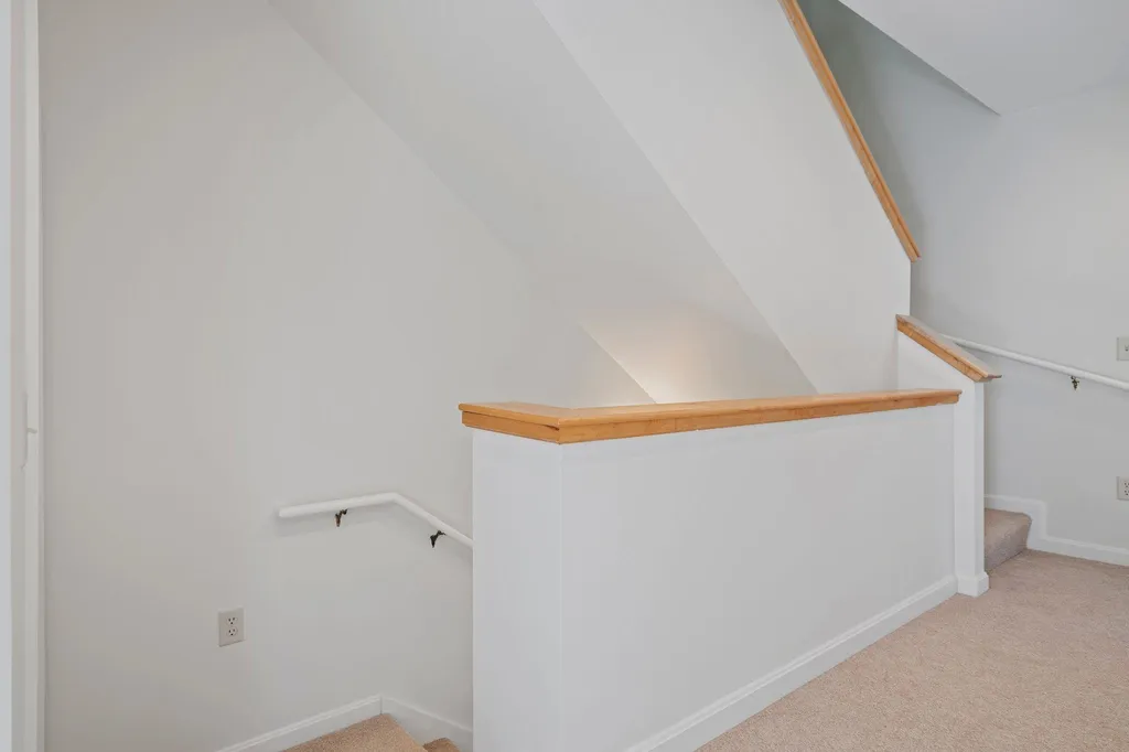 46B Barrister Drive Hartford VT 05001