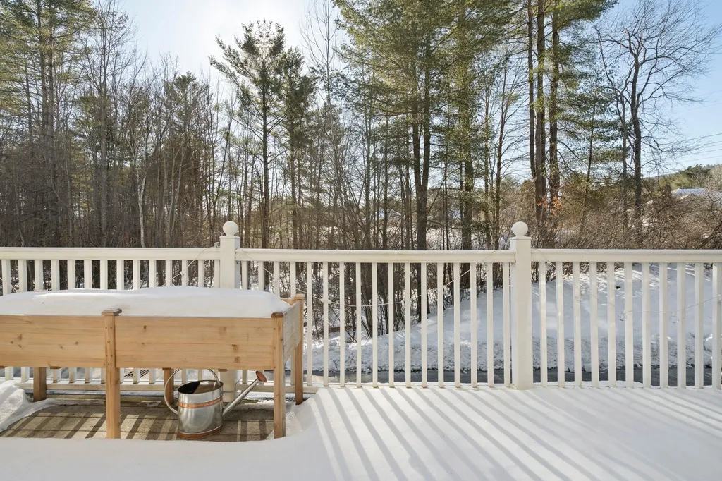 46B Barrister Drive Hartford VT 05001