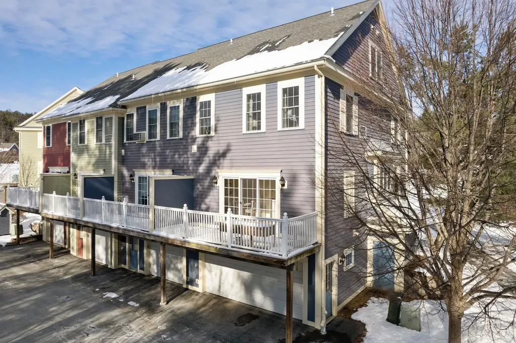 46B Barrister Drive Hartford VT 05001