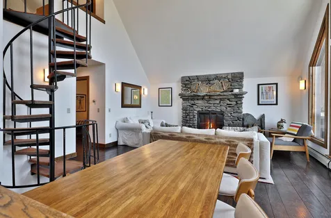 112 Forest Lane Rochester VT 05767