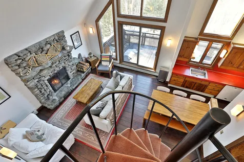 112 Forest Lane Rochester VT 05767