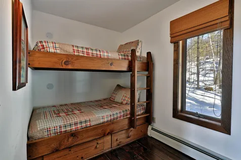 112 Forest Lane Rochester VT 05767