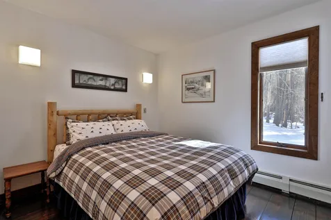112 Forest Lane Rochester VT 05767