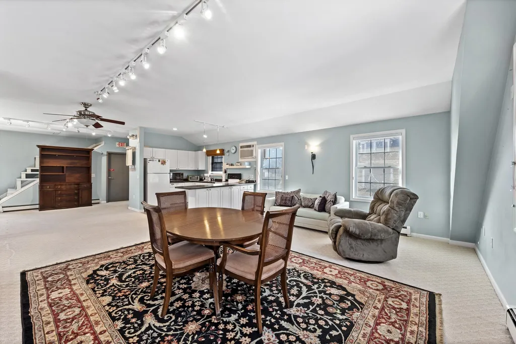 11 Spruce Street Bristol NH 03222