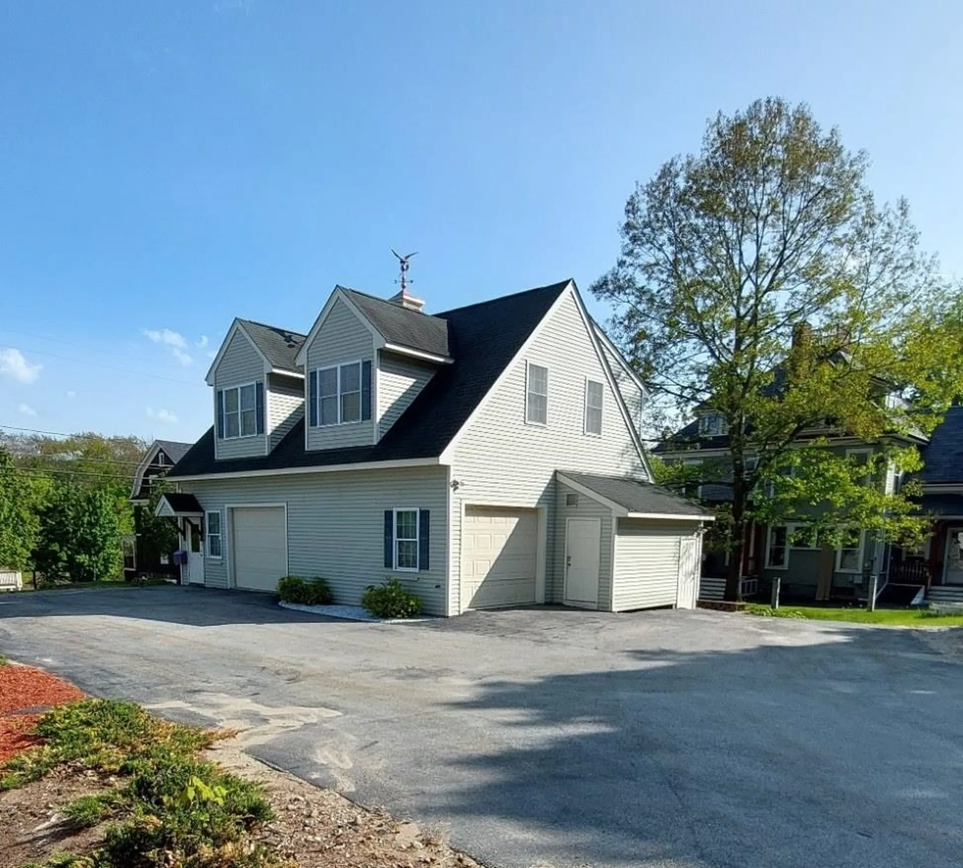 11 Spruce Street Bristol NH 03222