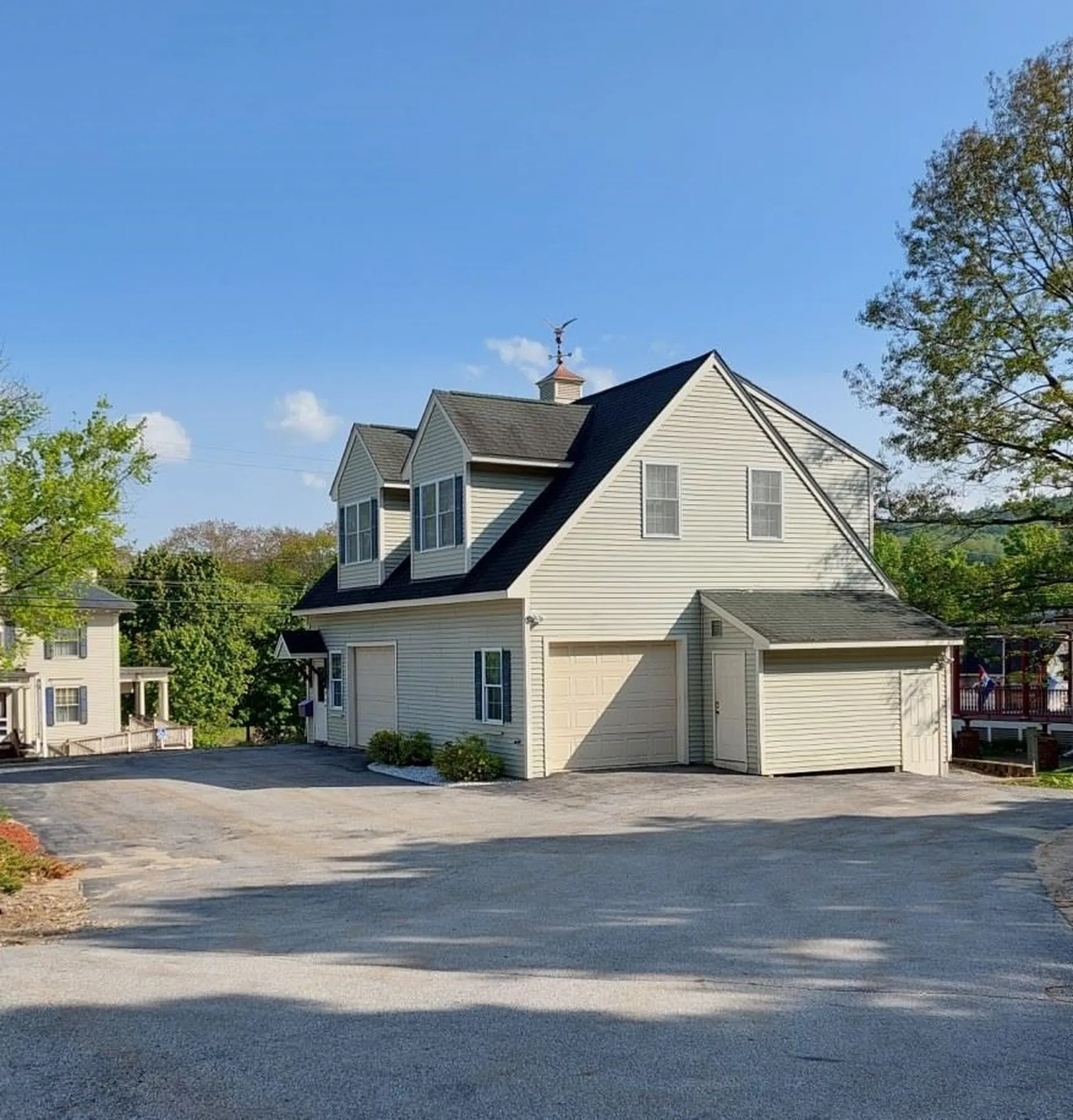 11 Spruce Street Bristol NH 03222