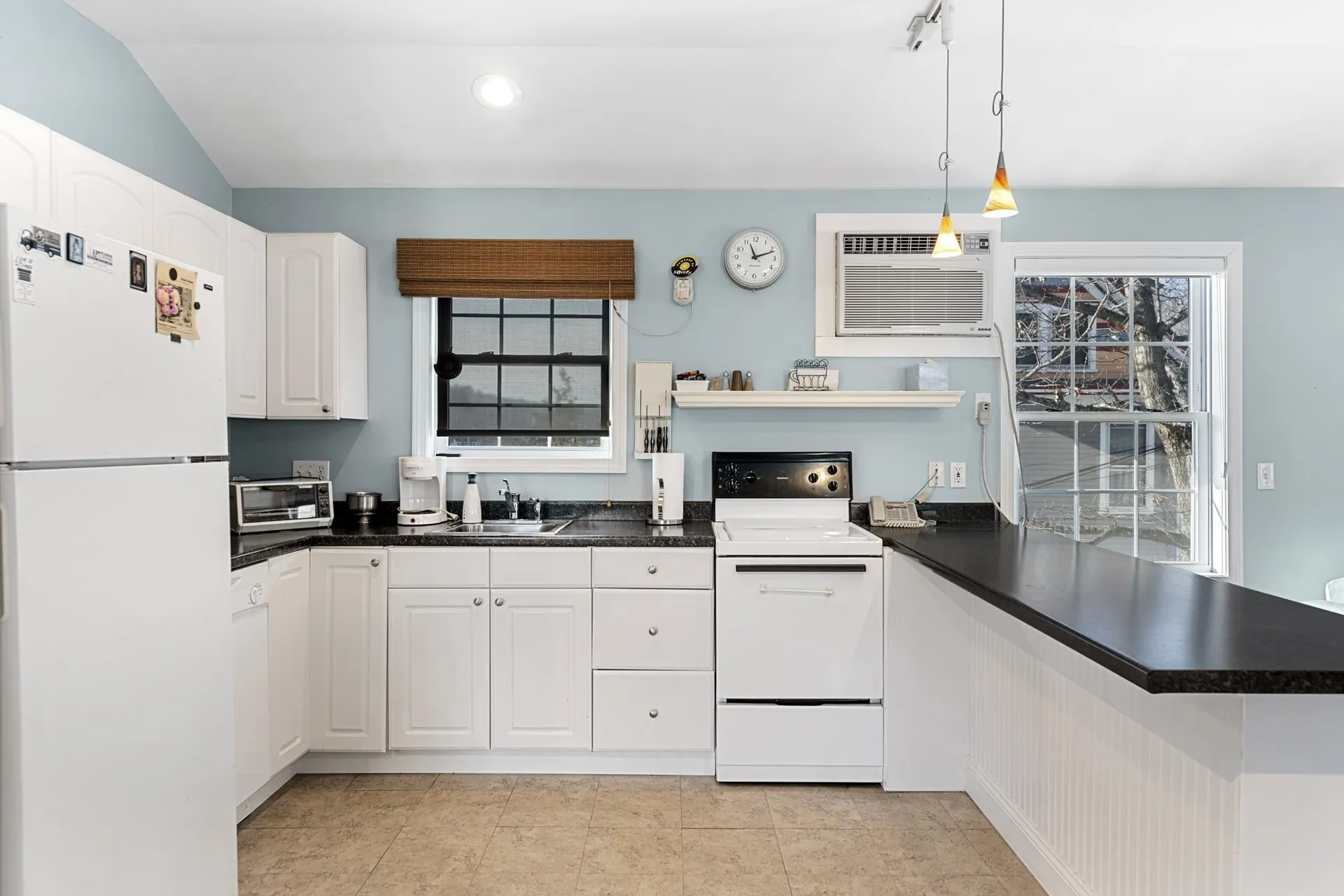 11 Spruce Street Bristol NH 03222