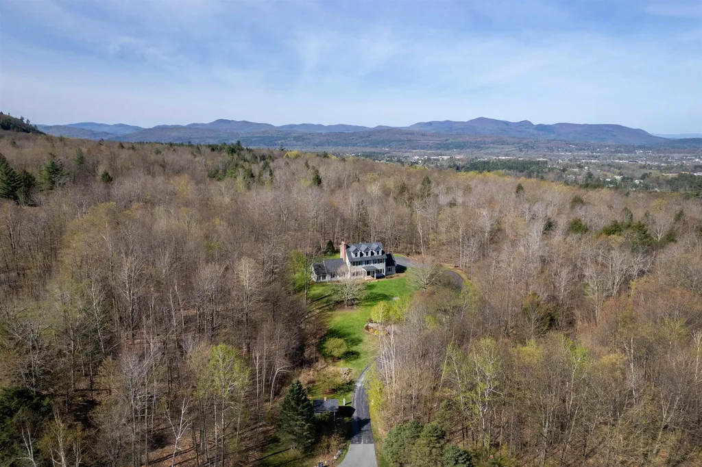 105 Spencer Meadows Mendon VT 05701
