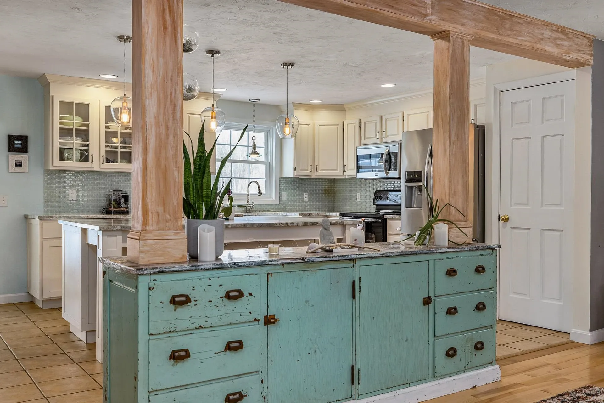 17 Lamington Hill Road Stratham NH 03885