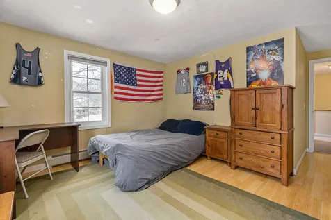17 Lamington Hill Road Stratham NH 03885