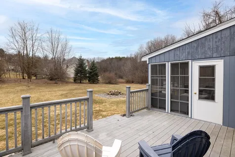 17 Lamington Hill Road Stratham NH 03885