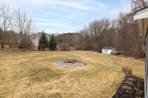 17 Lamington Hill Road Stratham NH 03885