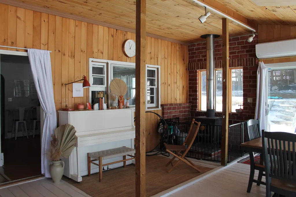 533 Western Avenue Berlin NH 03570