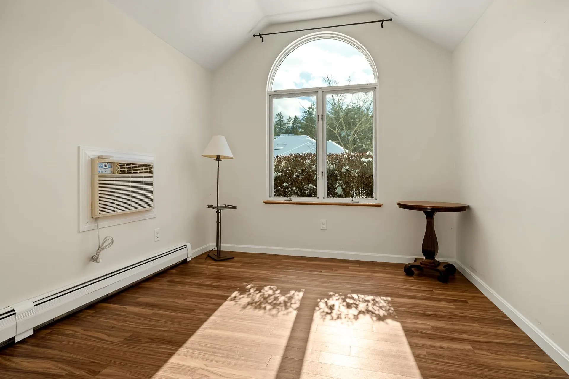 10 Skyline Way Hartford VT 05001