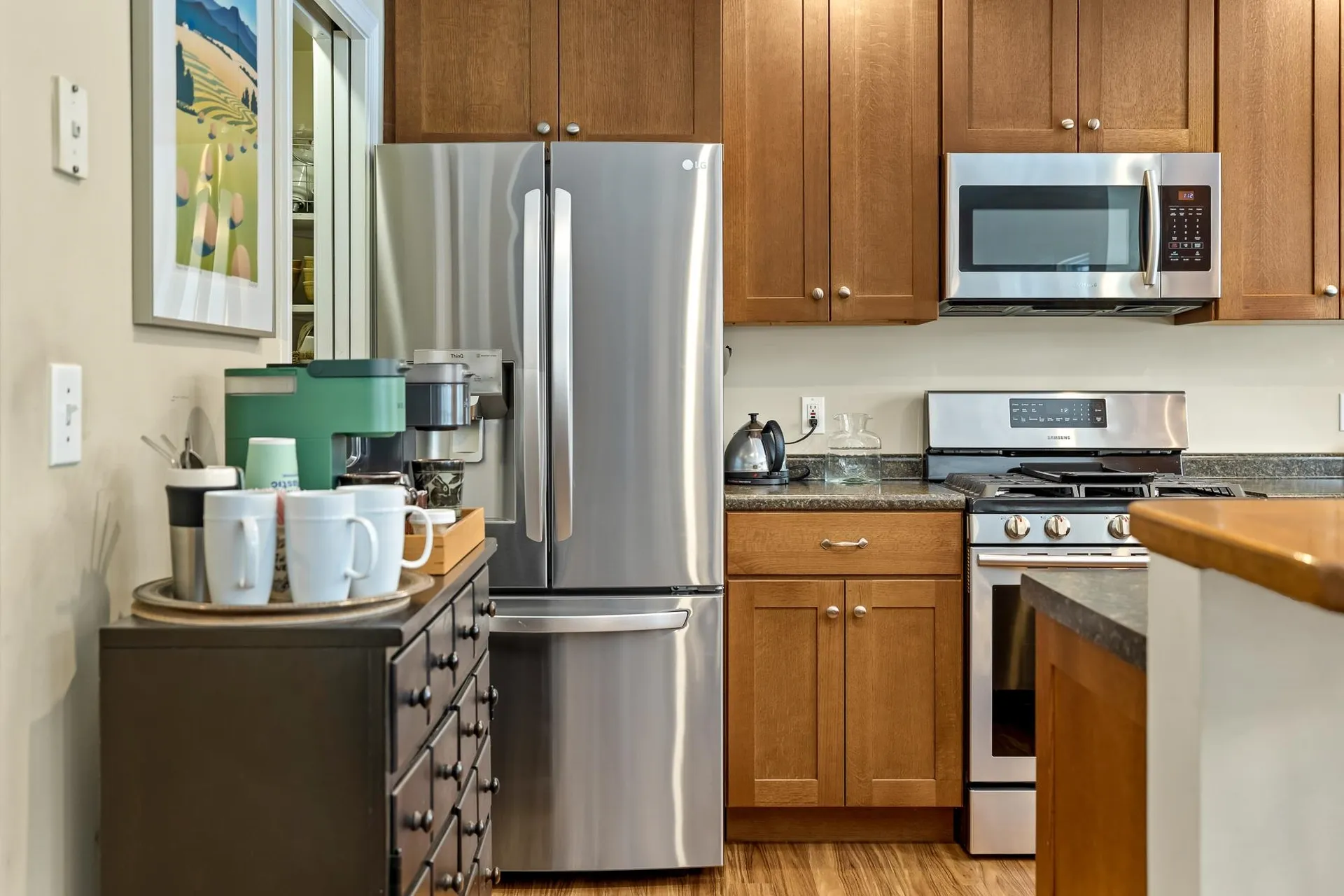 10 Skyline Way Hartford VT 05001