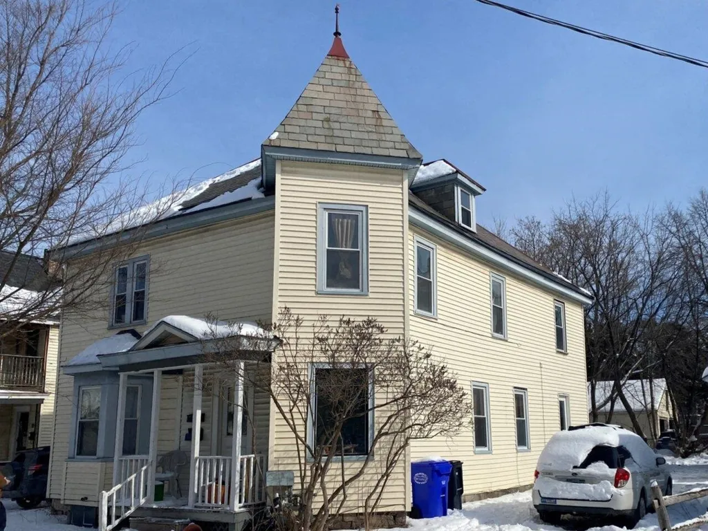 10 Russell Street Burlington VT 05401