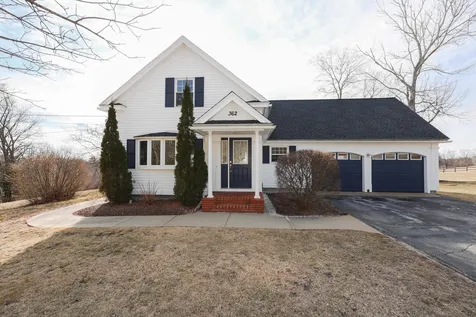 362 Bunker Hill Road Auburn NH 03032