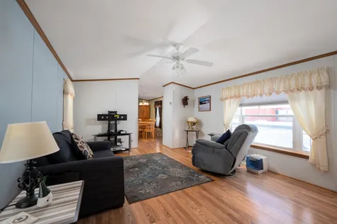 8 Deer Lane Belmont NH 03220