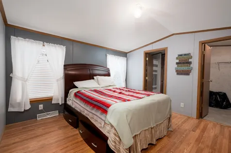 8 Deer Lane Belmont NH 03220