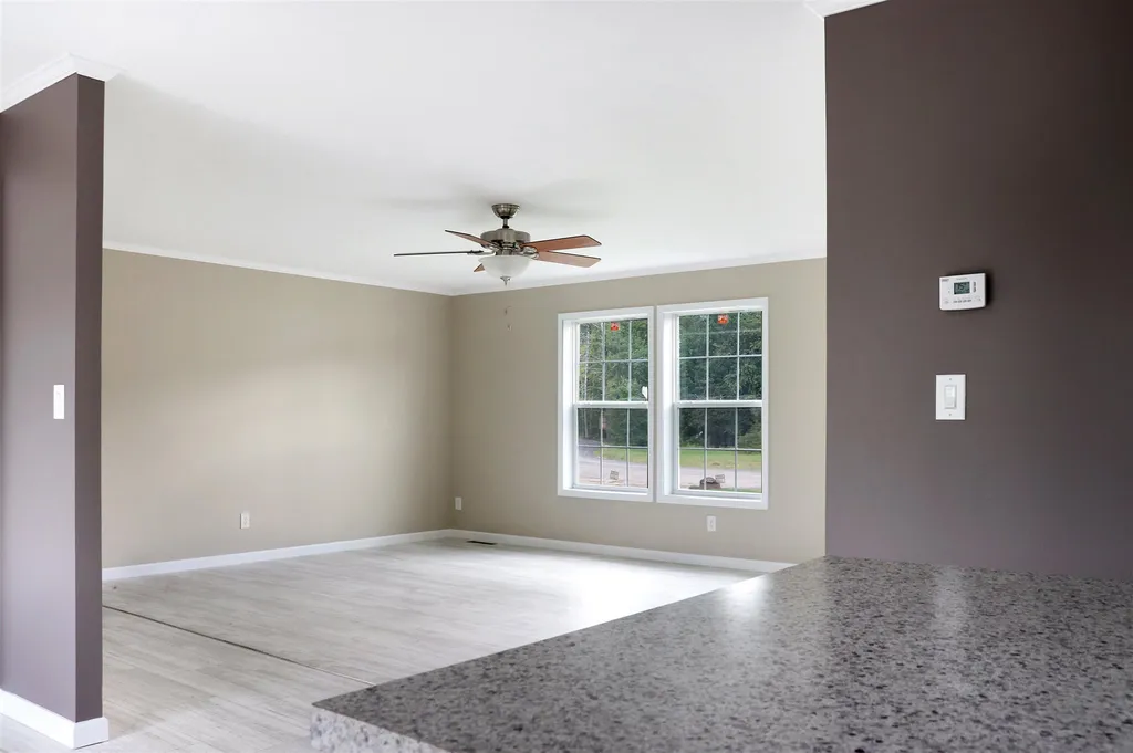 29 Margarets Way Ossipee NH 03864