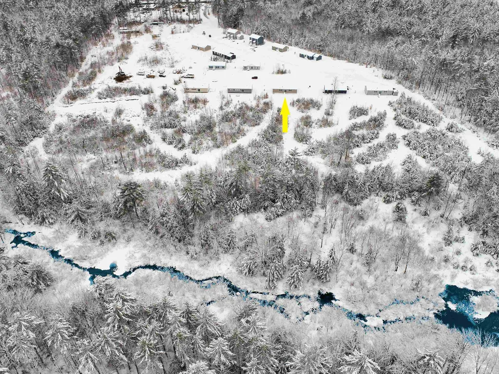 29 Margarets Way Ossipee NH 03864