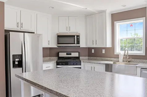 29 Margarets Way Ossipee NH 03864