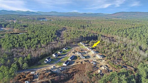 29 Margarets Way Ossipee NH 03864