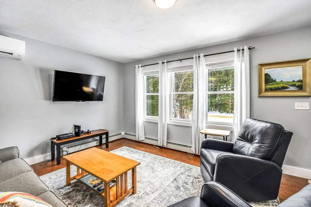 18 Winchester Drive Barnstead NH 03225