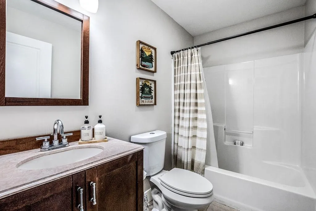 18 Winchester Drive Barnstead NH 03225