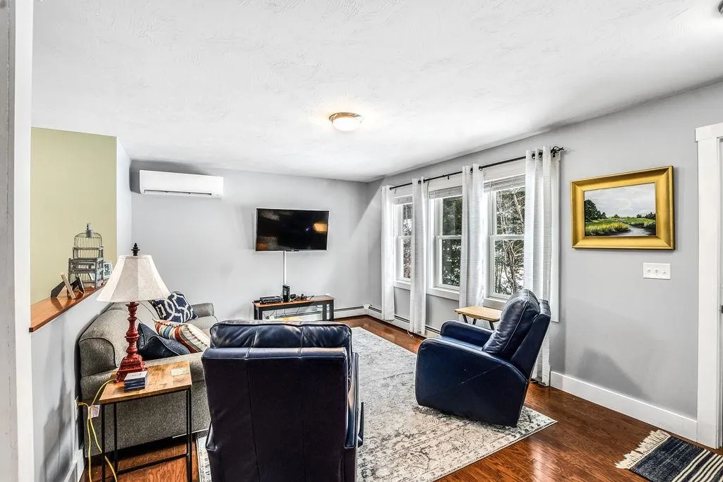 18 Winchester Drive Barnstead NH 03225